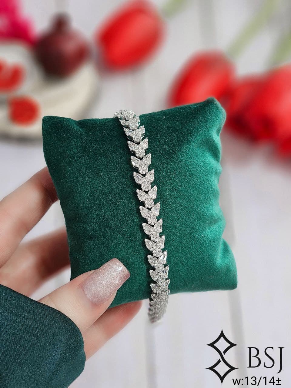 دستبند جواهری نقره